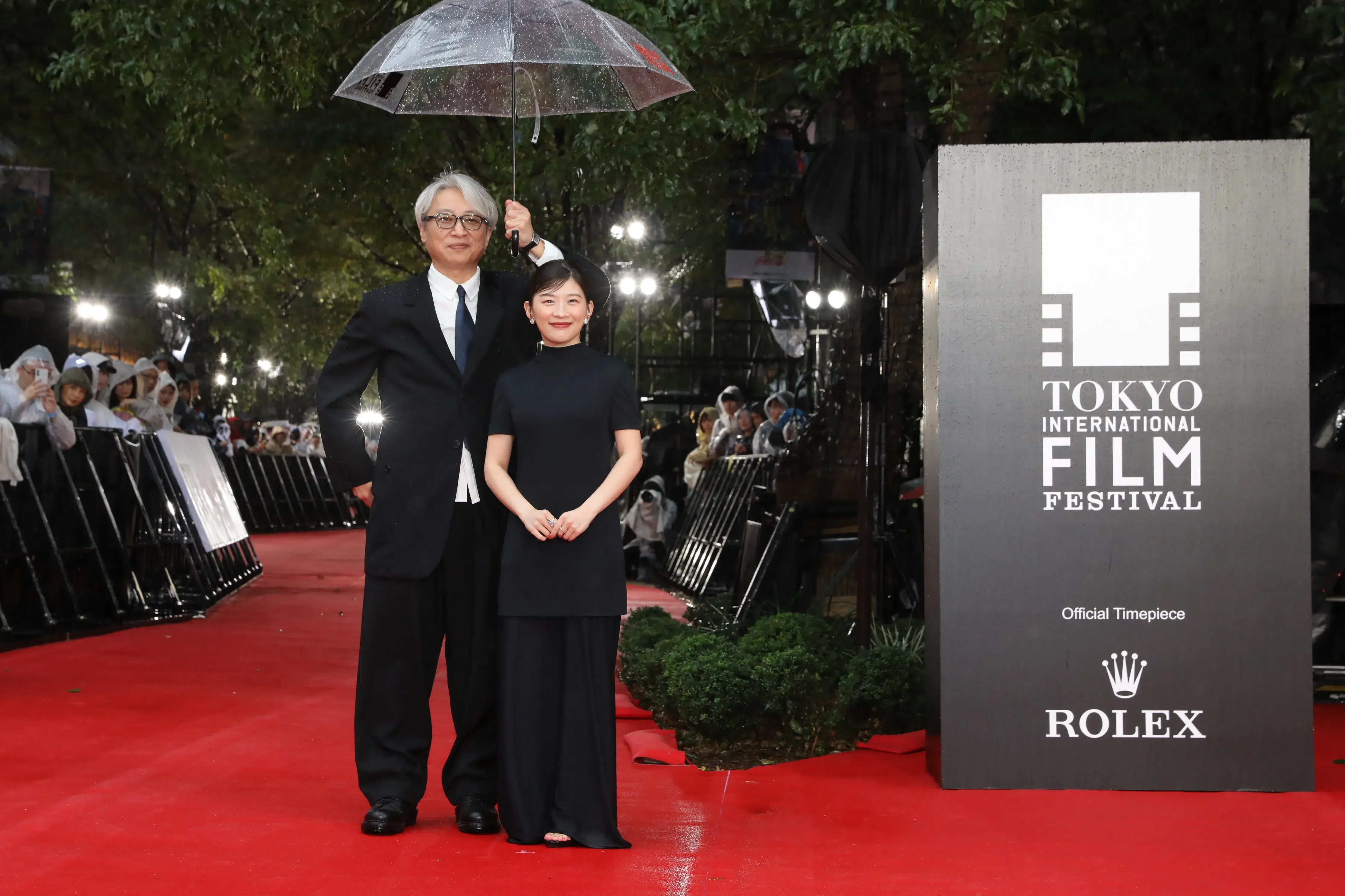 【第39回東京国際映画祭】中島健人、岡田准一ら総勢262名がレッドカーペットに集結!雨を飾る華やかな開幕セレモニー 398 【第39回東京国際映画祭】中島健人、岡田准一ら総勢262名がレッドカーペットに集結!雨を飾る華やかな開幕セレモニー