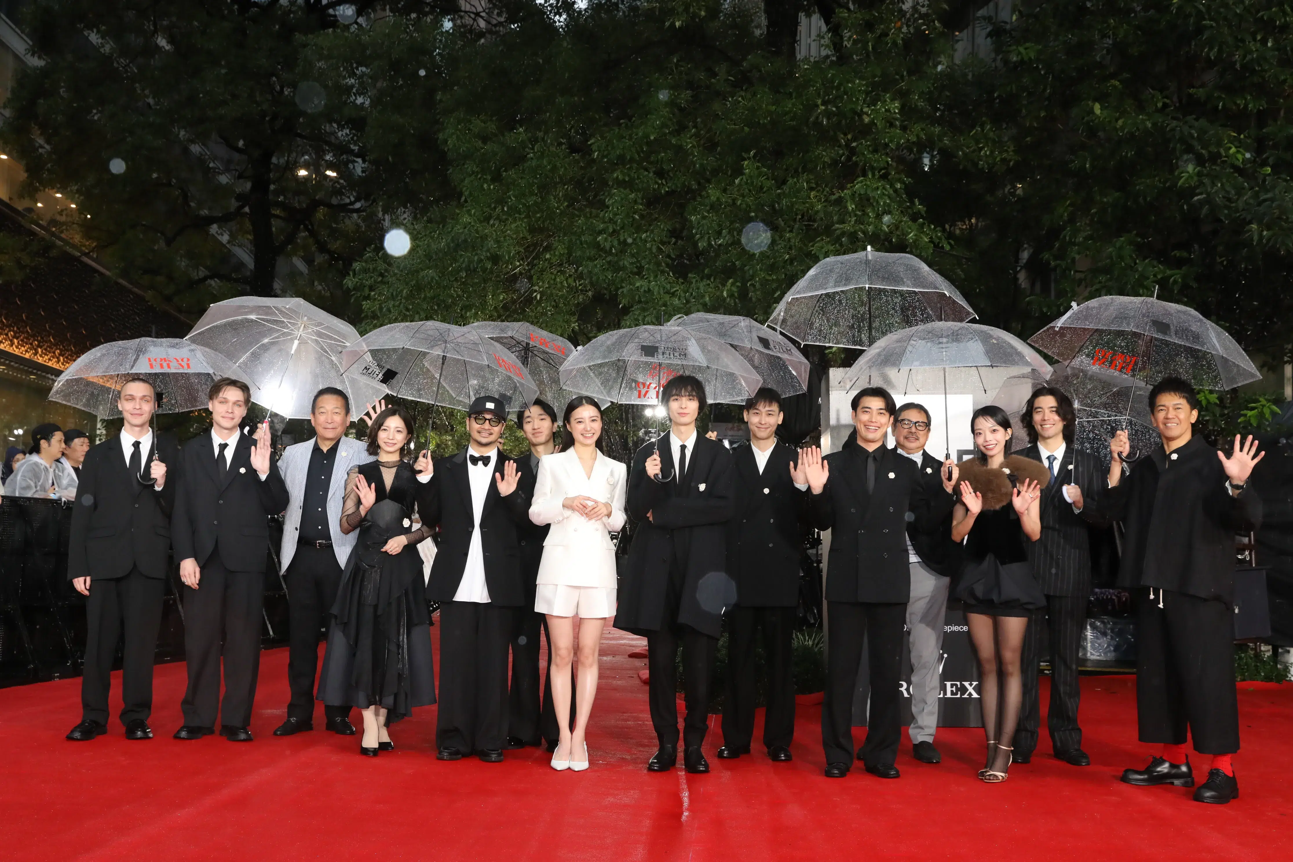 【第39回東京国際映画祭】中島健人、岡田准一ら総勢262名がレッドカーペットに集結!雨を飾る華やかな開幕セレモニー 388 【第39回東京国際映画祭】中島健人、岡田准一ら総勢262名がレッドカーペットに集結!雨を飾る華やかな開幕セレモニー