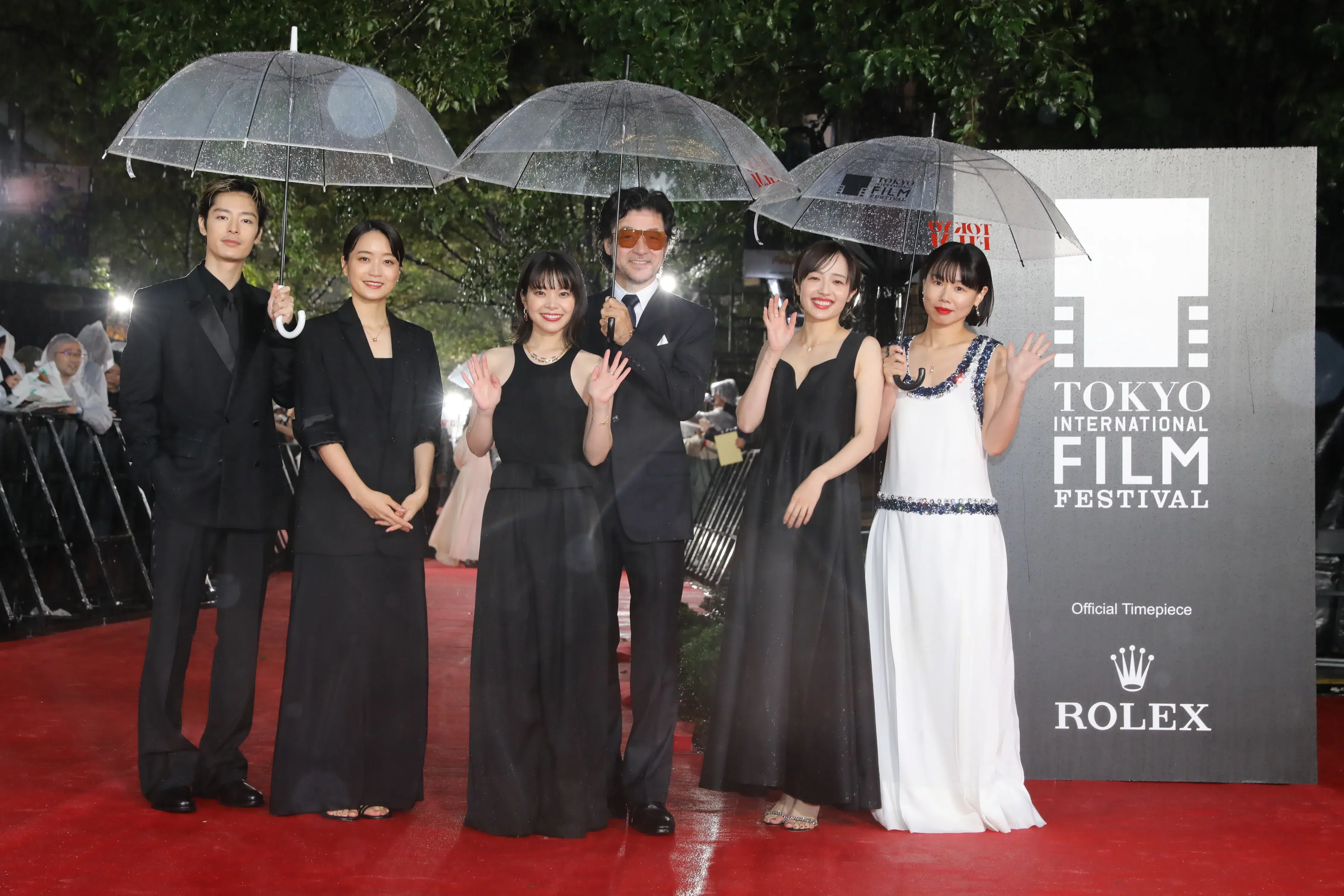 【第39回東京国際映画祭】中島健人、岡田准一ら総勢262名がレッドカーペットに集結!雨を飾る華やかな開幕セレモニー 384 【第39回東京国際映画祭】中島健人、岡田准一ら総勢262名がレッドカーペットに集結!雨を飾る華やかな開幕セレモニー