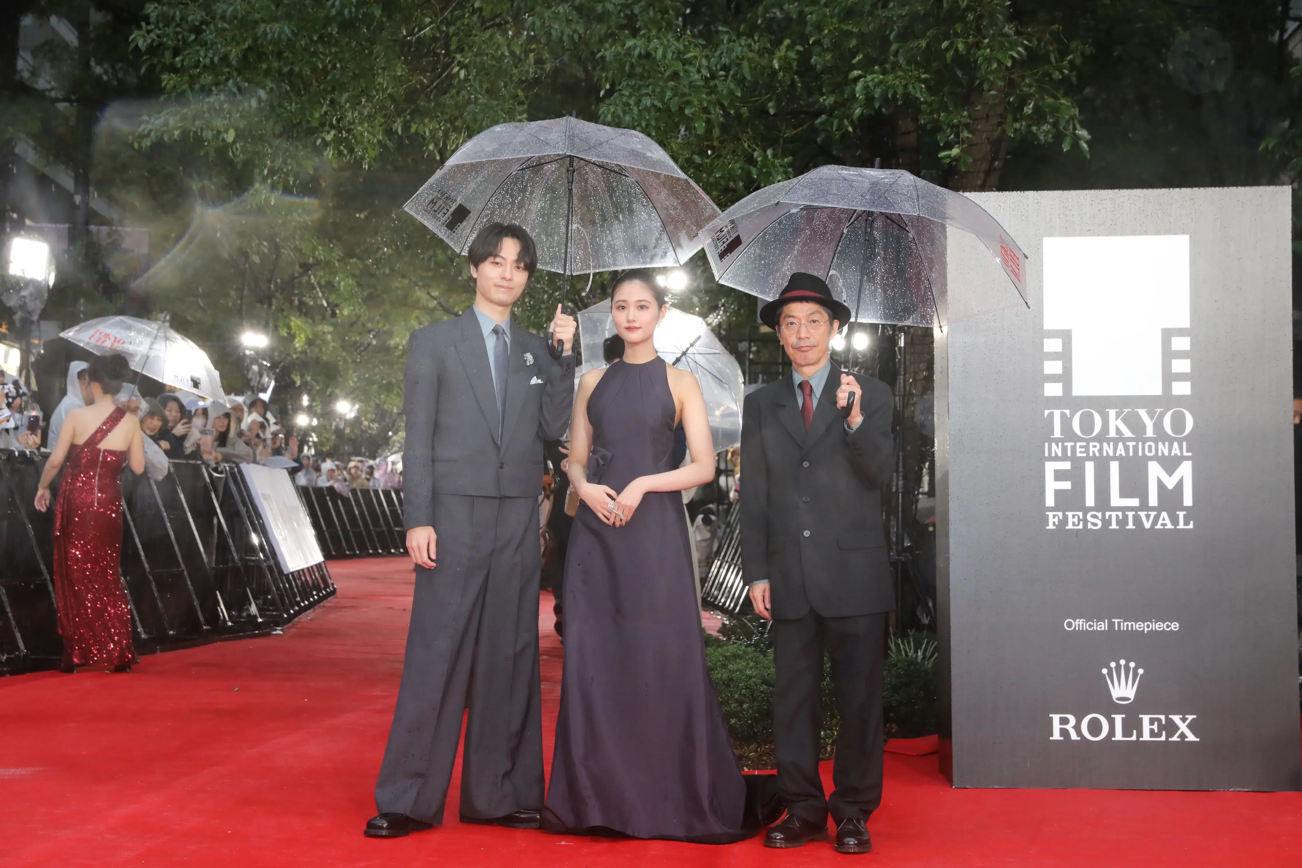 【第39回東京国際映画祭】中島健人、岡田准一ら総勢262名がレッドカーペットに集結!雨を飾る華やかな開幕セレモニー 383 【第39回東京国際映画祭】中島健人、岡田准一ら総勢262名がレッドカーペットに集結!雨を飾る華やかな開幕セレモニー