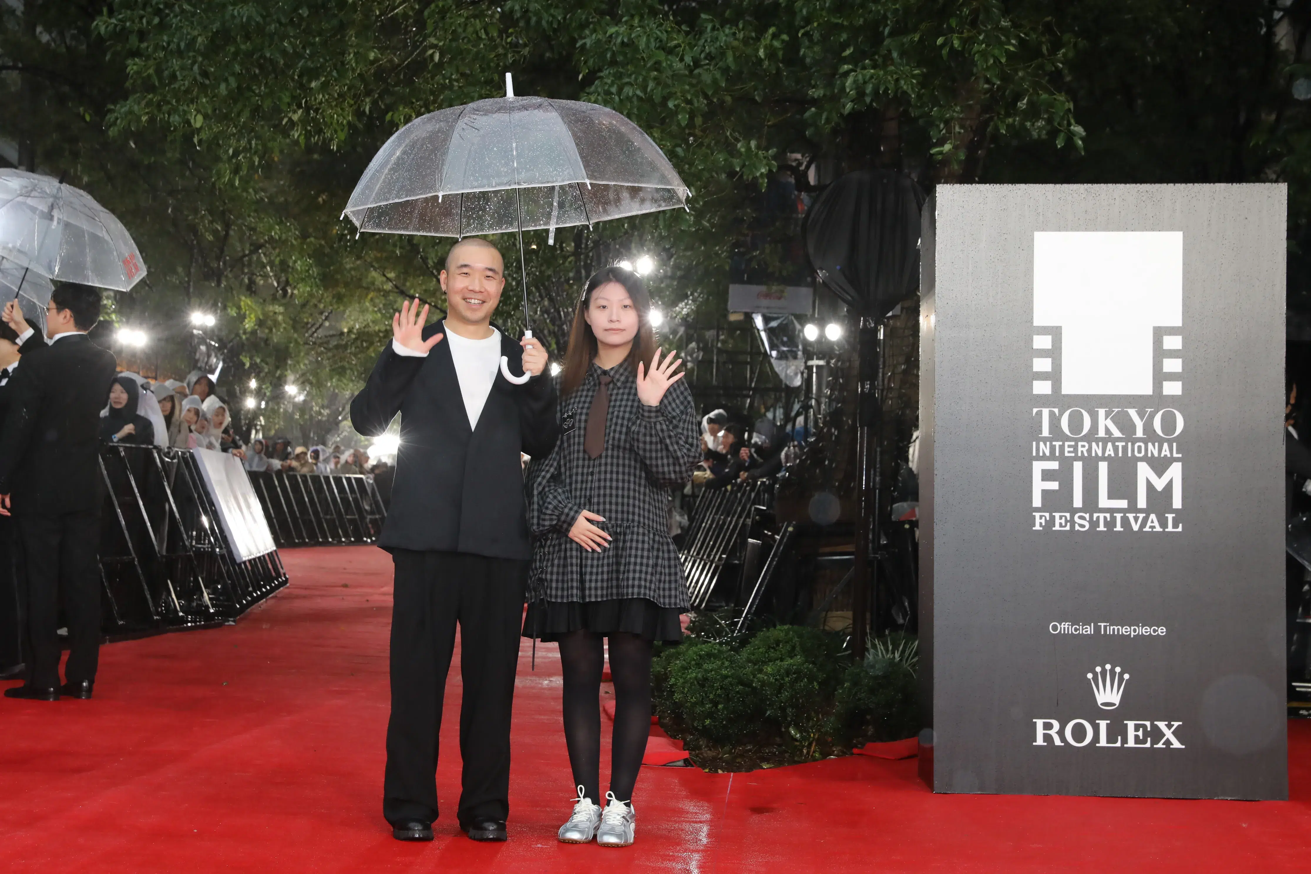 【第39回東京国際映画祭】中島健人、岡田准一ら総勢262名がレッドカーペットに集結!雨を飾る華やかな開幕セレモニー 359 【第39回東京国際映画祭】中島健人、岡田准一ら総勢262名がレッドカーペットに集結!雨を飾る華やかな開幕セレモニー