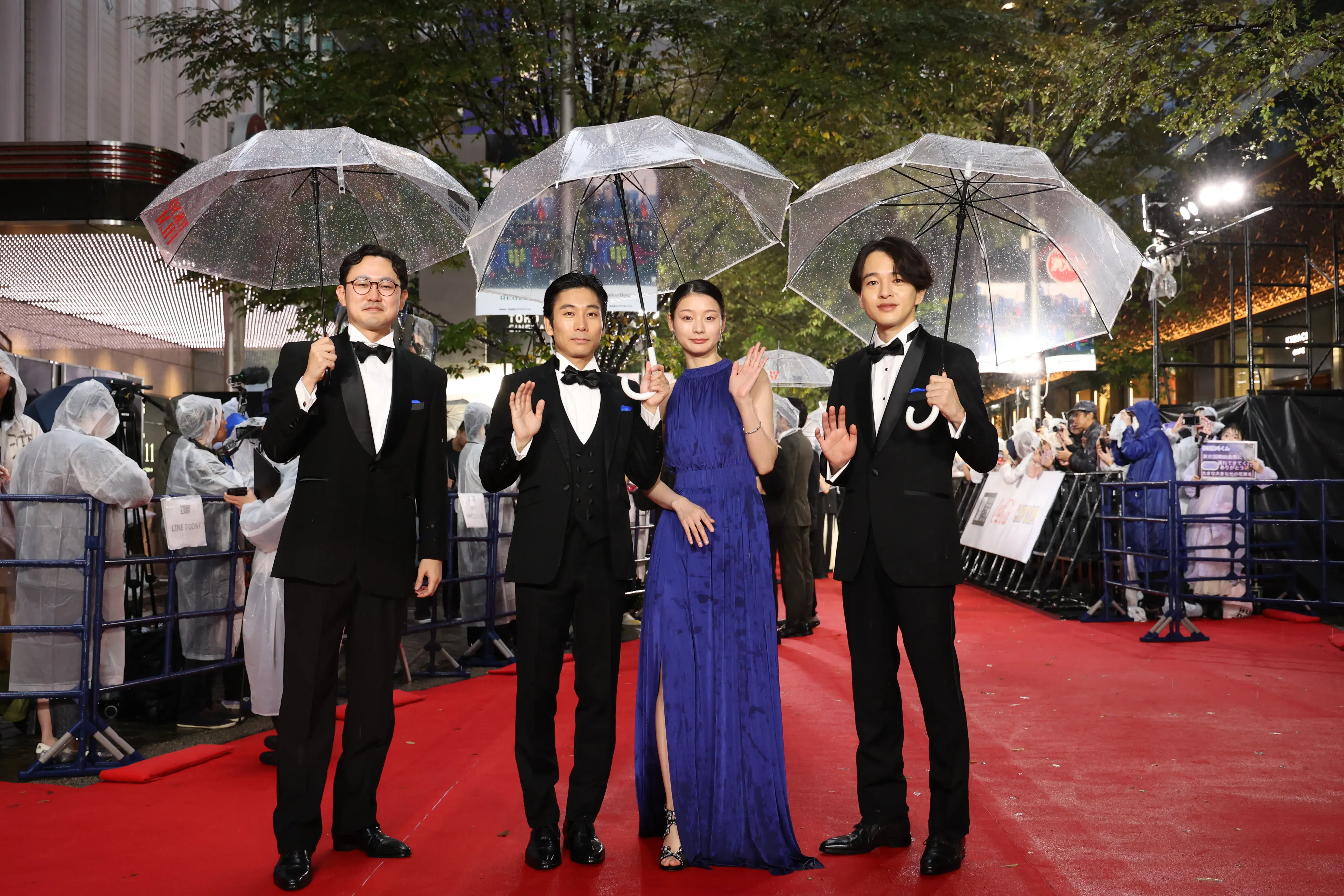 【第39回東京国際映画祭】中島健人、岡田准一ら総勢262名がレッドカーペットに集結!雨を飾る華やかな開幕セレモニー 292 【第39回東京国際映画祭】中島健人、岡田准一ら総勢262名がレッドカーペットに集結!雨を飾る華やかな開幕セレモニー