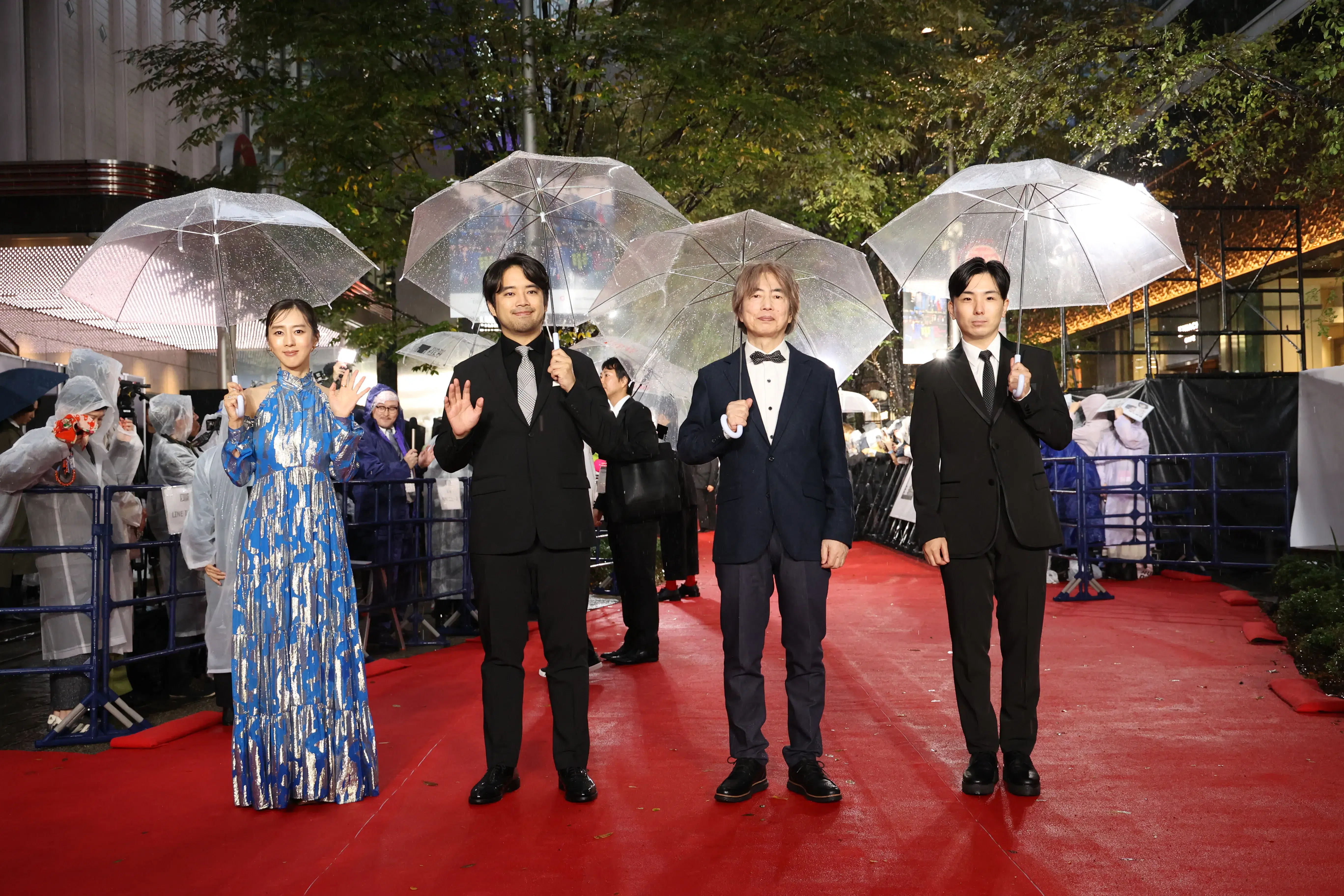 【第39回東京国際映画祭】中島健人、岡田准一ら総勢262名がレッドカーペットに集結!雨を飾る華やかな開幕セレモニー 279 【第39回東京国際映画祭】中島健人、岡田准一ら総勢262名がレッドカーペットに集結!雨を飾る華やかな開幕セレモニー