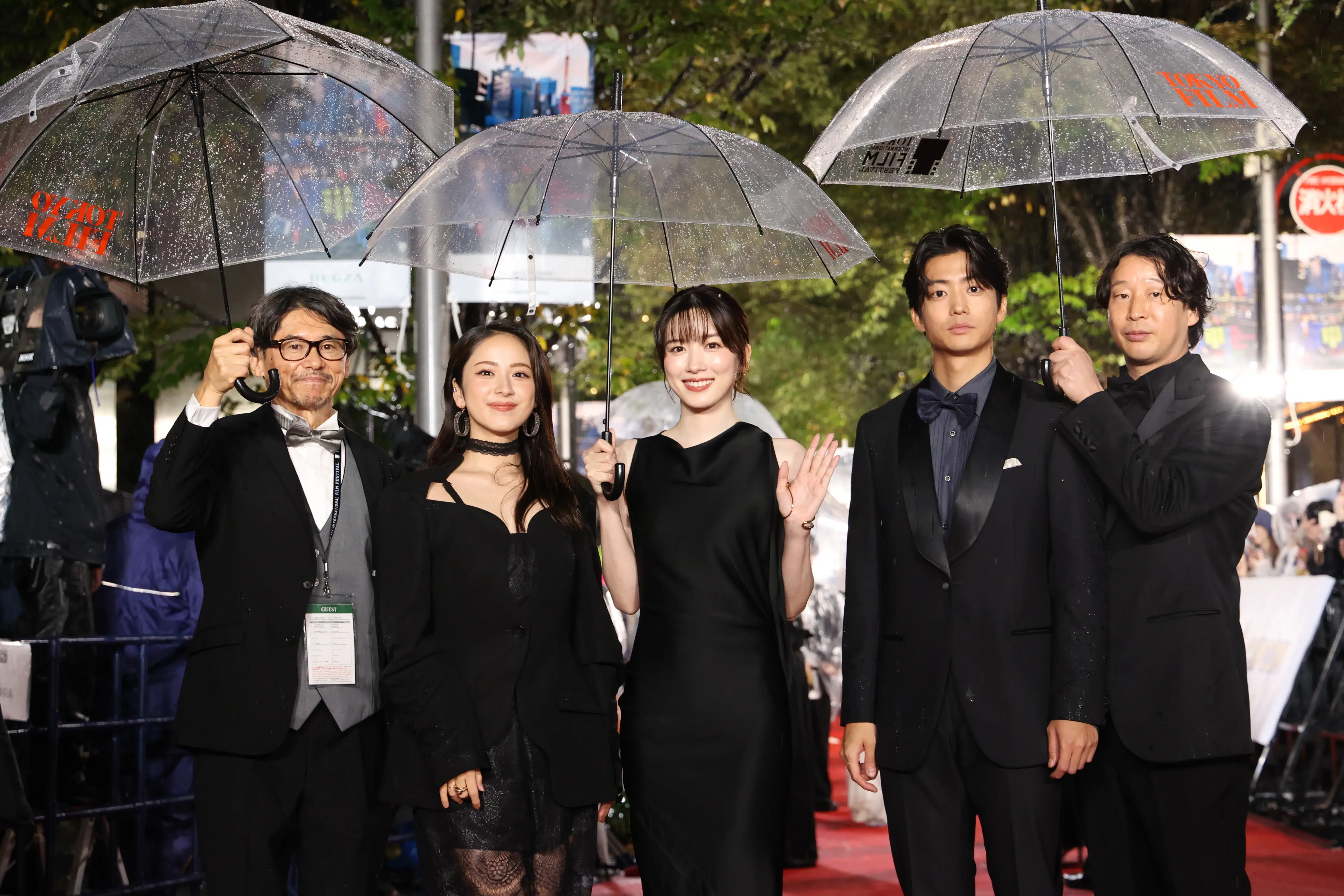 【第39回東京国際映画祭】中島健人、岡田准一ら総勢262名がレッドカーペットに集結!雨を飾る華やかな開幕セレモニー 264 【第39回東京国際映画祭】中島健人、岡田准一ら総勢262名がレッドカーペットに集結!雨を飾る華やかな開幕セレモニー