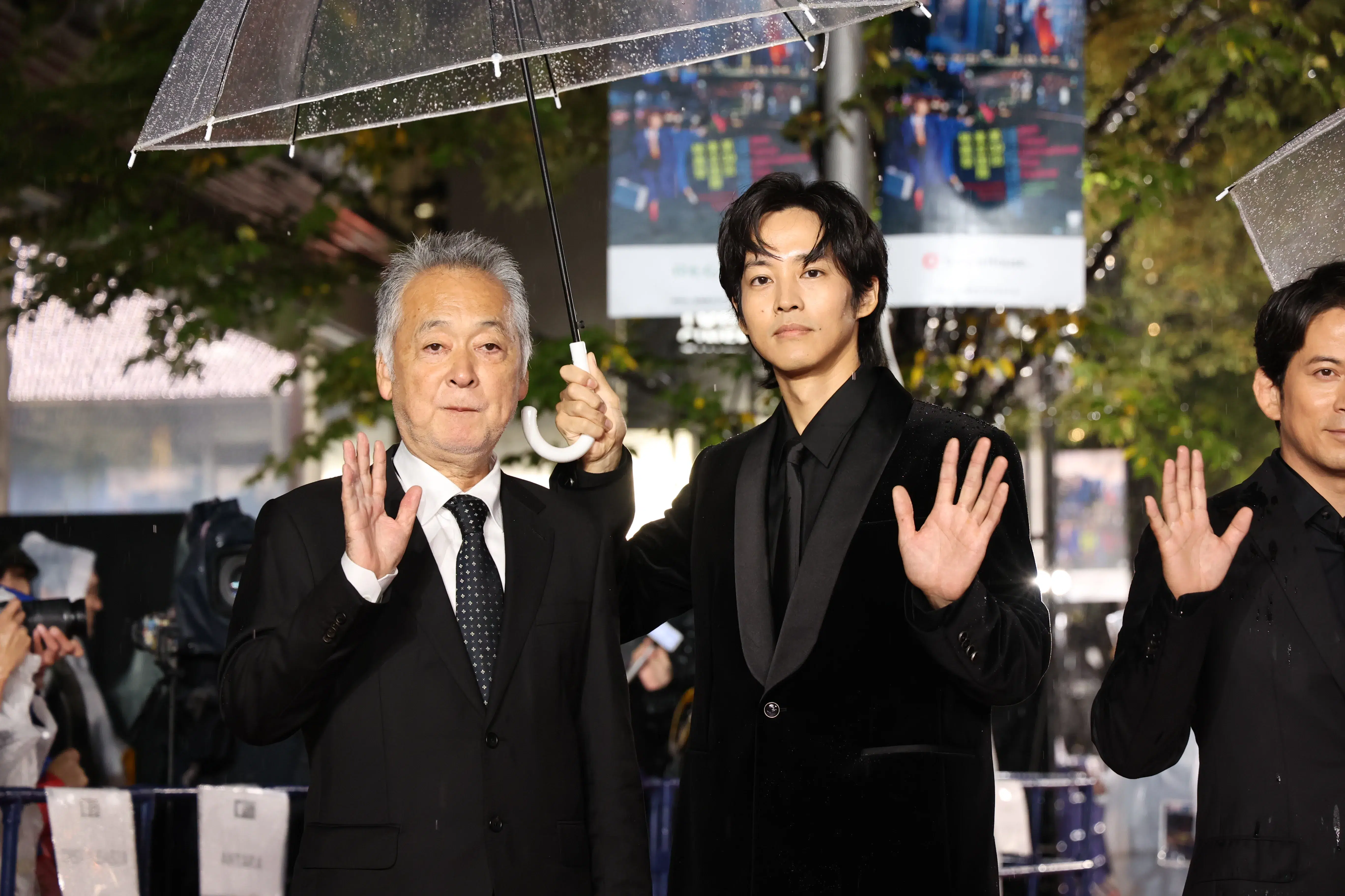 【第39回東京国際映画祭】中島健人、岡田准一ら総勢262名がレッドカーペットに集結!雨を飾る華やかな開幕セレモニー 259 【第39回東京国際映画祭】中島健人、岡田准一ら総勢262名がレッドカーペットに集結!雨を飾る華やかな開幕セレモニー