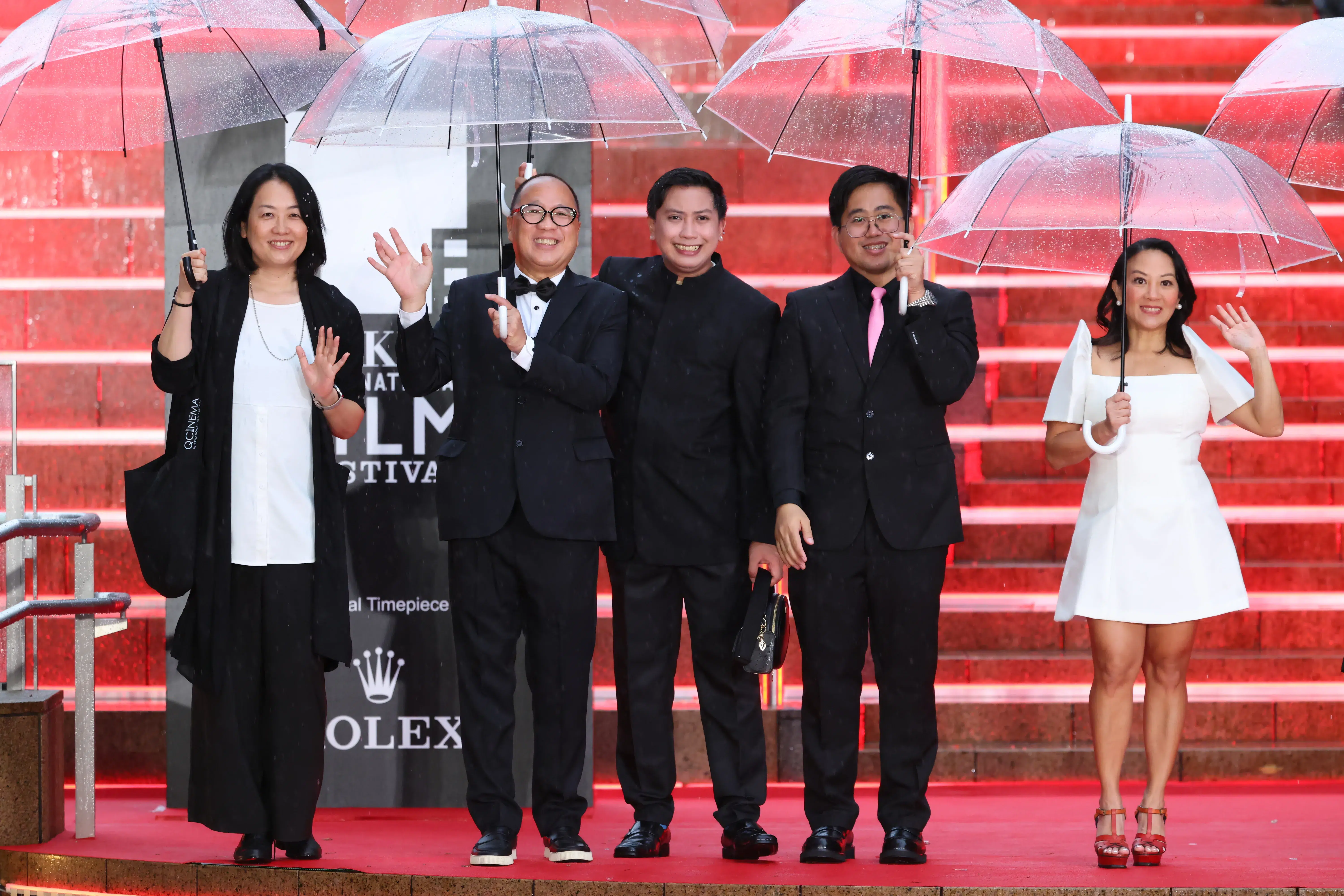 【第39回東京国際映画祭】中島健人、岡田准一ら総勢262名がレッドカーペットに集結!雨を飾る華やかな開幕セレモニー 245 【第39回東京国際映画祭】中島健人、岡田准一ら総勢262名がレッドカーペットに集結!雨を飾る華やかな開幕セレモニー