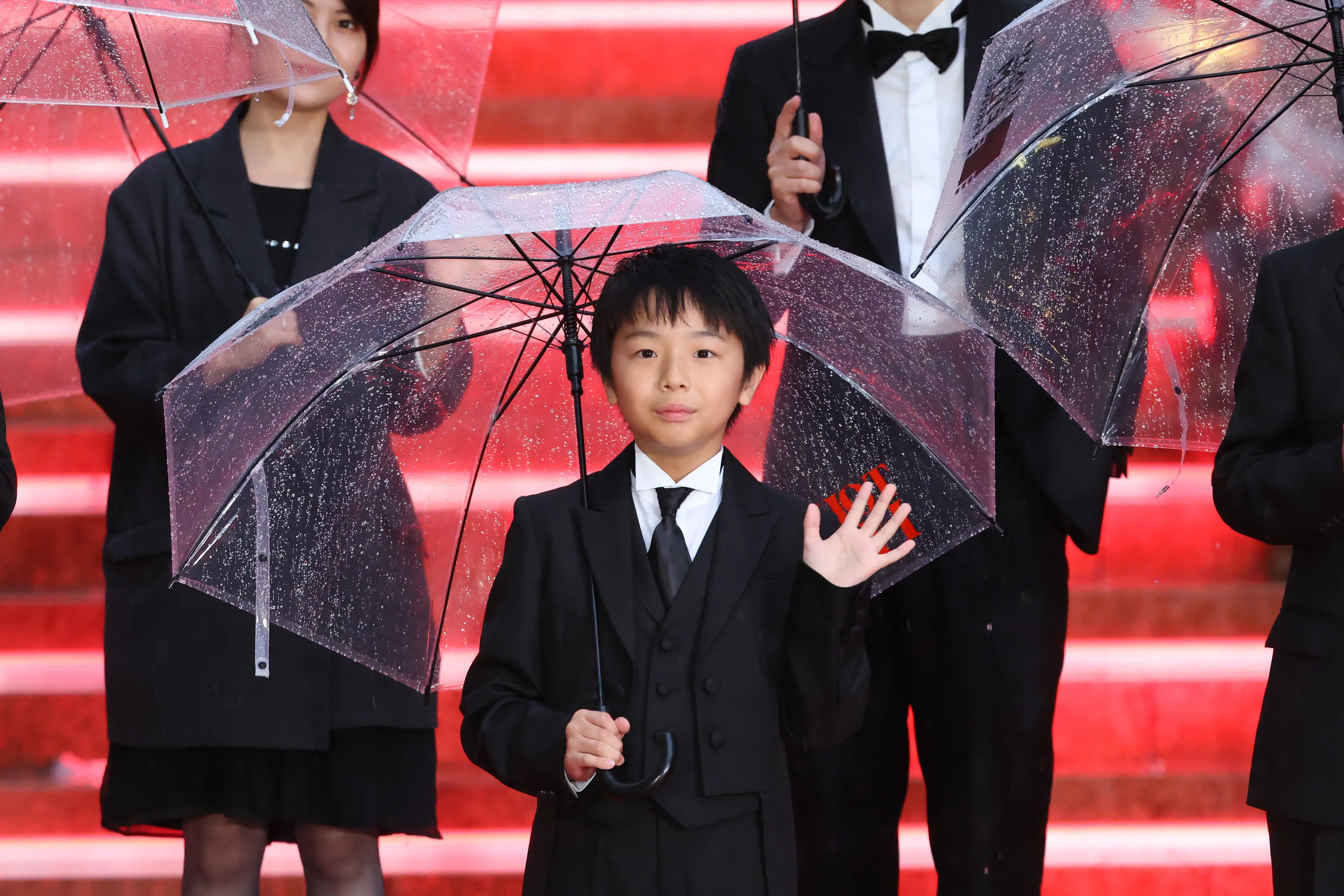 【第39回東京国際映画祭】中島健人、岡田准一ら総勢262名がレッドカーペットに集結!雨を飾る華やかな開幕セレモニー 214 【第39回東京国際映画祭】中島健人、岡田准一ら総勢262名がレッドカーペットに集結!雨を飾る華やかな開幕セレモニー