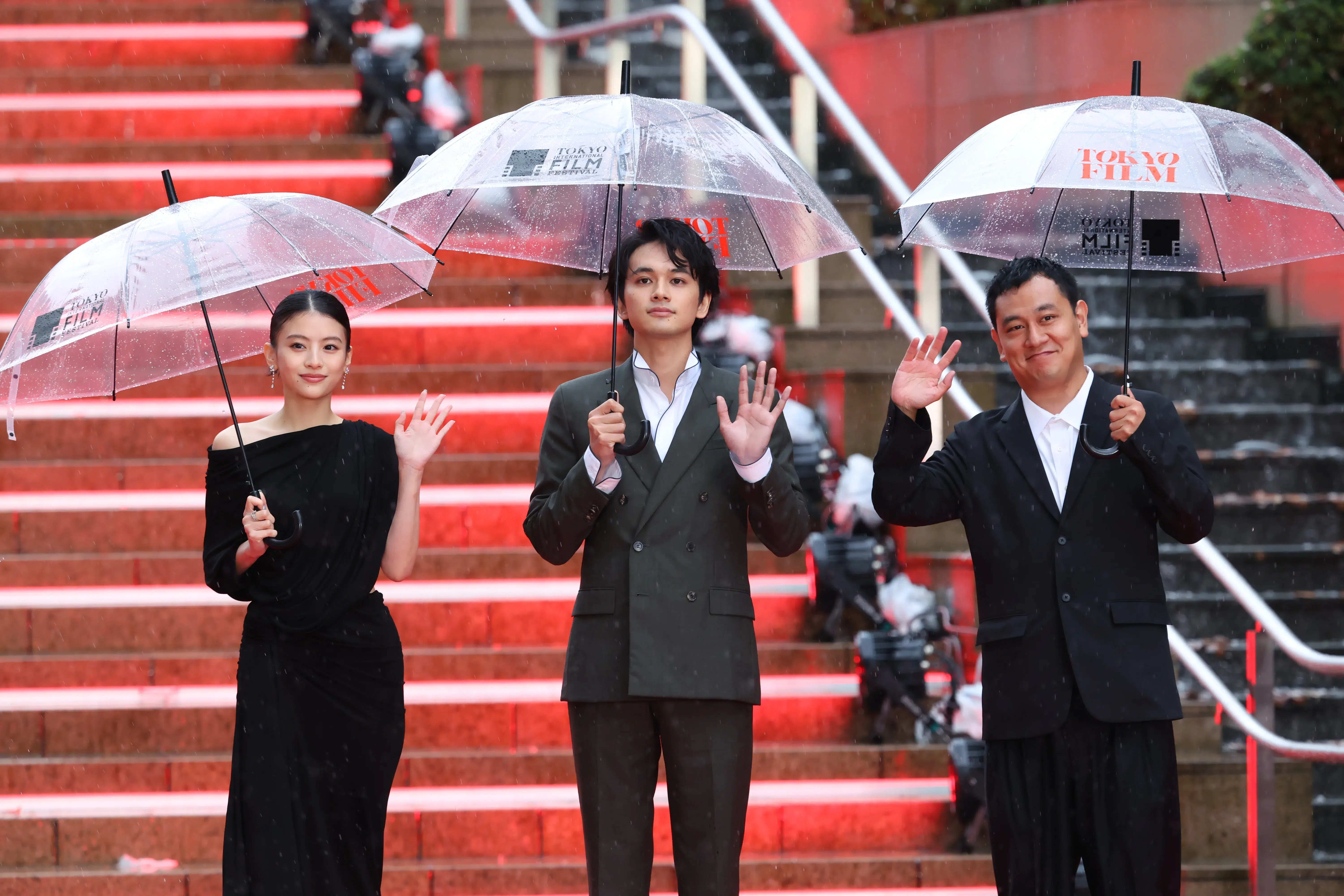 【第39回東京国際映画祭】中島健人、岡田准一ら総勢262名がレッドカーペットに集結!雨を飾る華やかな開幕セレモニー 203 【第39回東京国際映画祭】中島健人、岡田准一ら総勢262名がレッドカーペットに集結!雨を飾る華やかな開幕セレモニー
