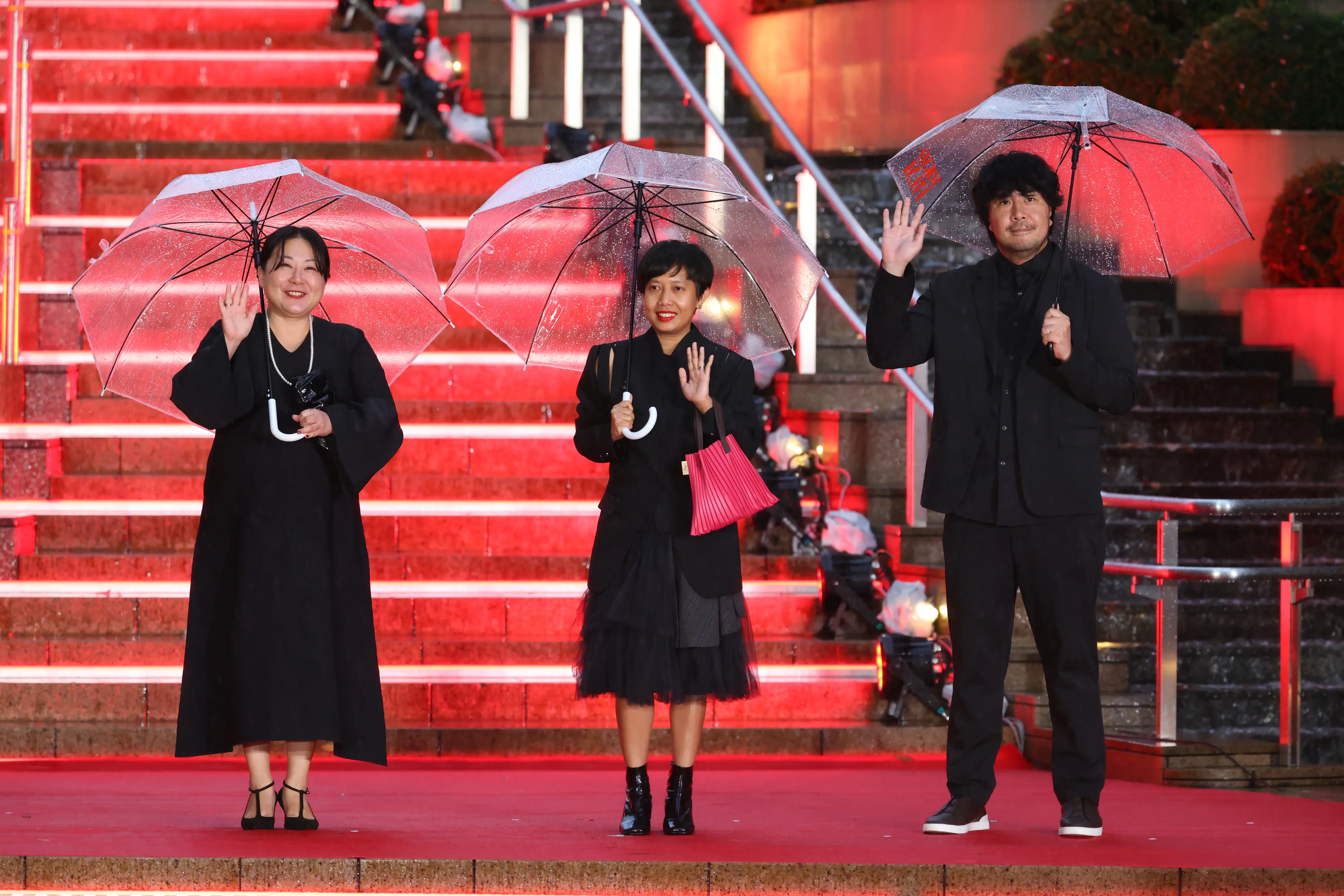 【第39回東京国際映画祭】中島健人、岡田准一ら総勢262名がレッドカーペットに集結!雨を飾る華やかな開幕セレモニー 191 【第39回東京国際映画祭】中島健人、岡田准一ら総勢262名がレッドカーペットに集結!雨を飾る華やかな開幕セレモニー