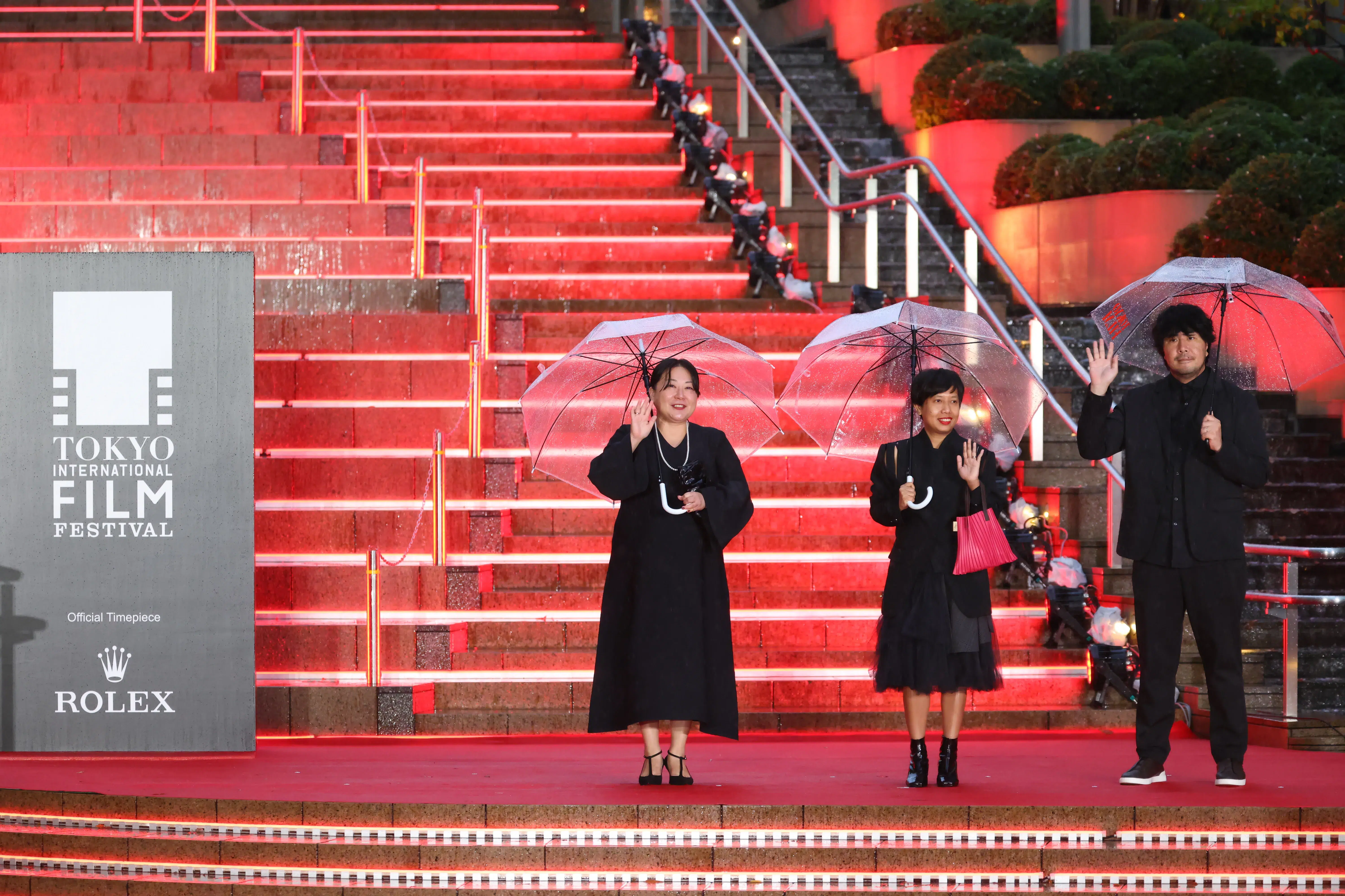 【第39回東京国際映画祭】中島健人、岡田准一ら総勢262名がレッドカーペットに集結!雨を飾る華やかな開幕セレモニー 190 【第39回東京国際映画祭】中島健人、岡田准一ら総勢262名がレッドカーペットに集結!雨を飾る華やかな開幕セレモニー