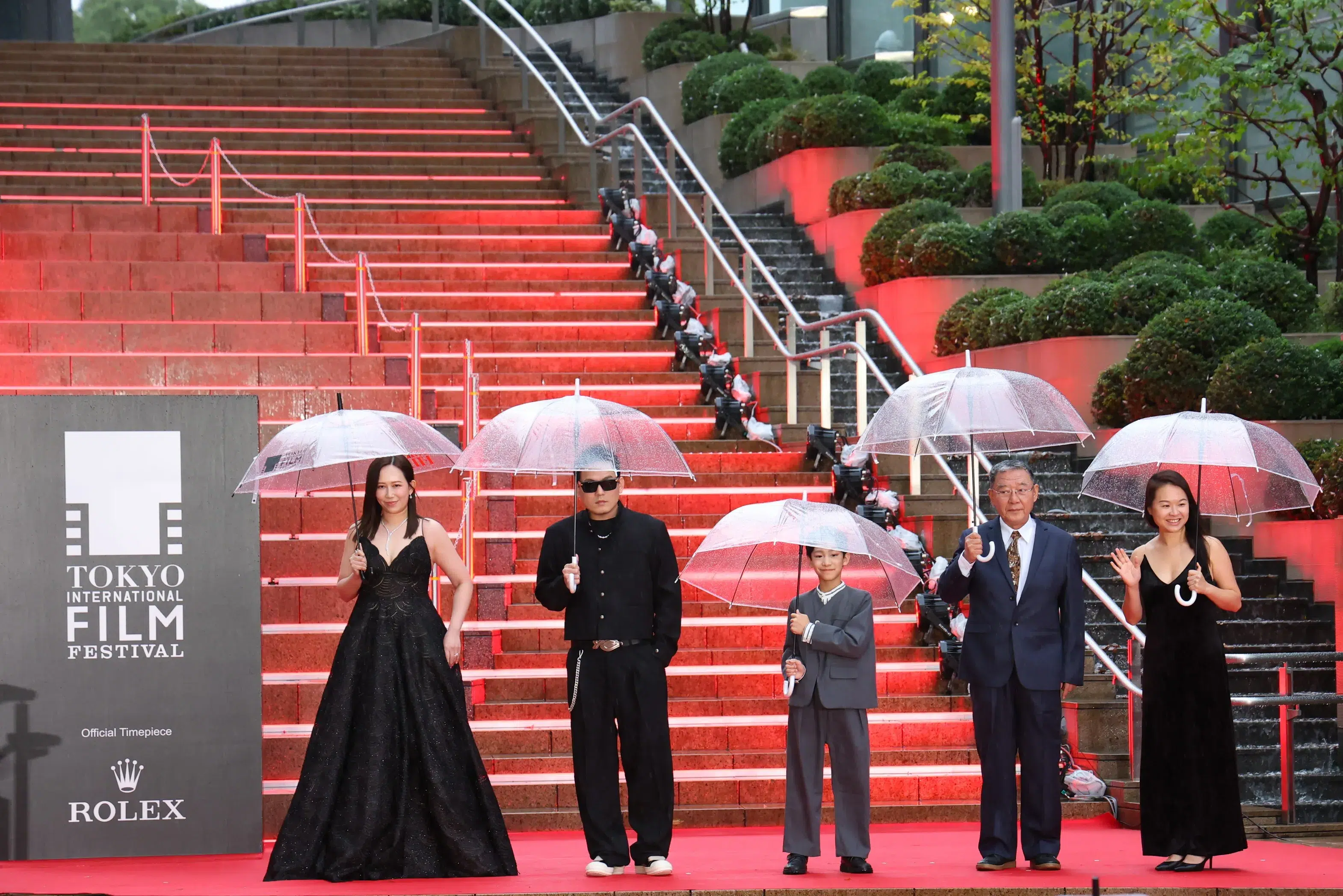【第39回東京国際映画祭】中島健人、岡田准一ら総勢262名がレッドカーペットに集結!雨を飾る華やかな開幕セレモニー 170 【第39回東京国際映画祭】中島健人、岡田准一ら総勢262名がレッドカーペットに集結!雨を飾る華やかな開幕セレモニー