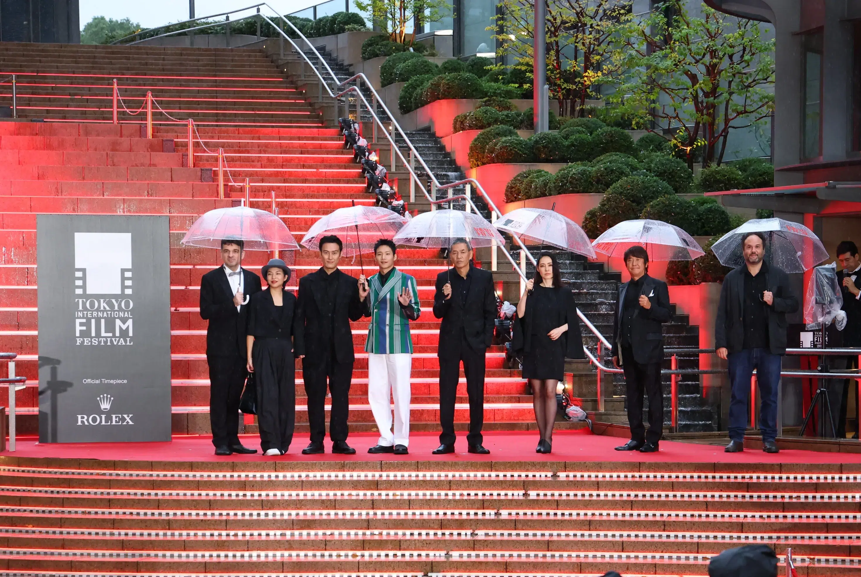 【第39回東京国際映画祭】中島健人、岡田准一ら総勢262名がレッドカーペットに集結!雨を飾る華やかな開幕セレモニー 153 【第39回東京国際映画祭】中島健人、岡田准一ら総勢262名がレッドカーペットに集結!雨を飾る華やかな開幕セレモニー