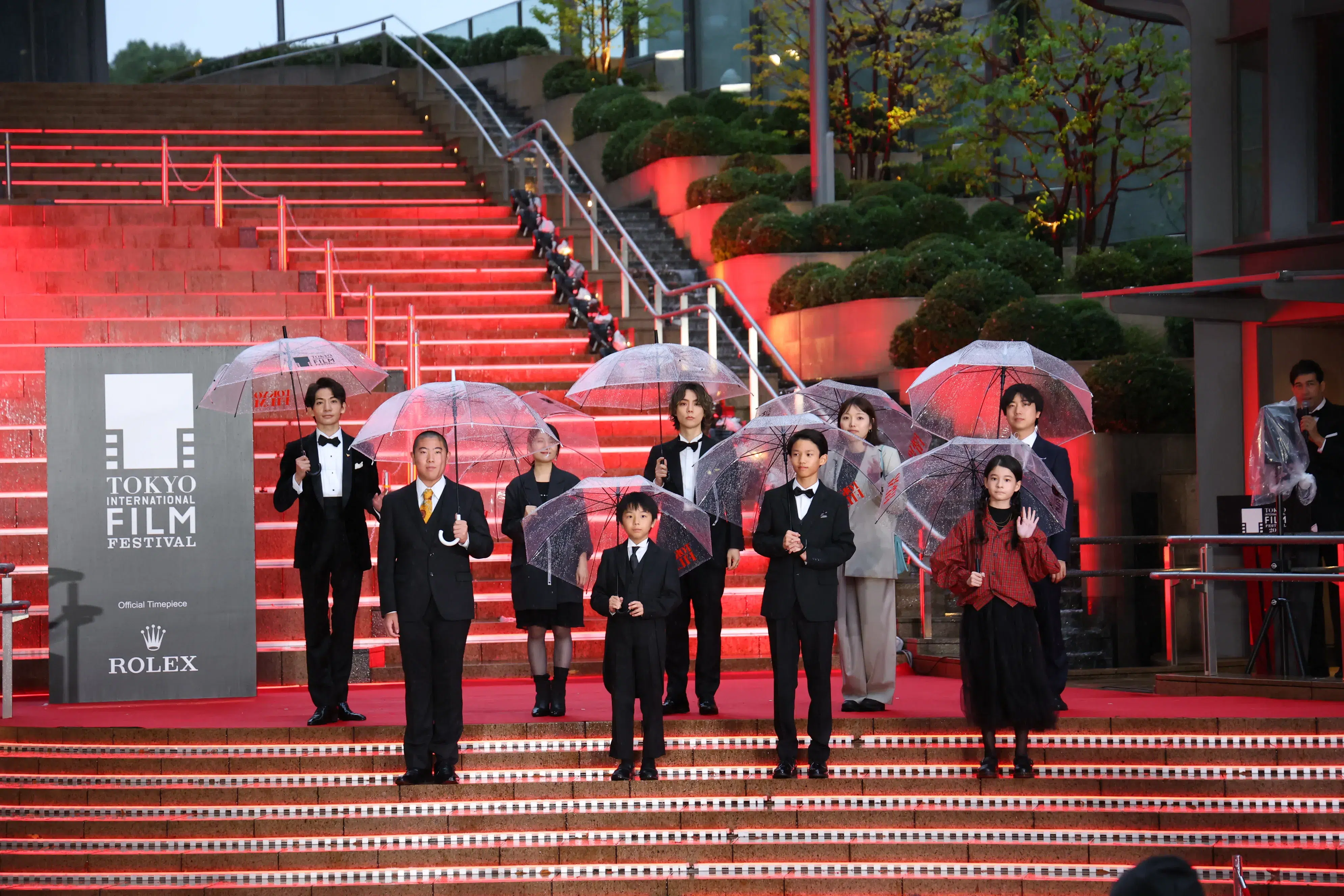 【第39回東京国際映画祭】中島健人、岡田准一ら総勢262名がレッドカーペットに集結!雨を飾る華やかな開幕セレモニー 148 【第39回東京国際映画祭】中島健人、岡田准一ら総勢262名がレッドカーペットに集結!雨を飾る華やかな開幕セレモニー