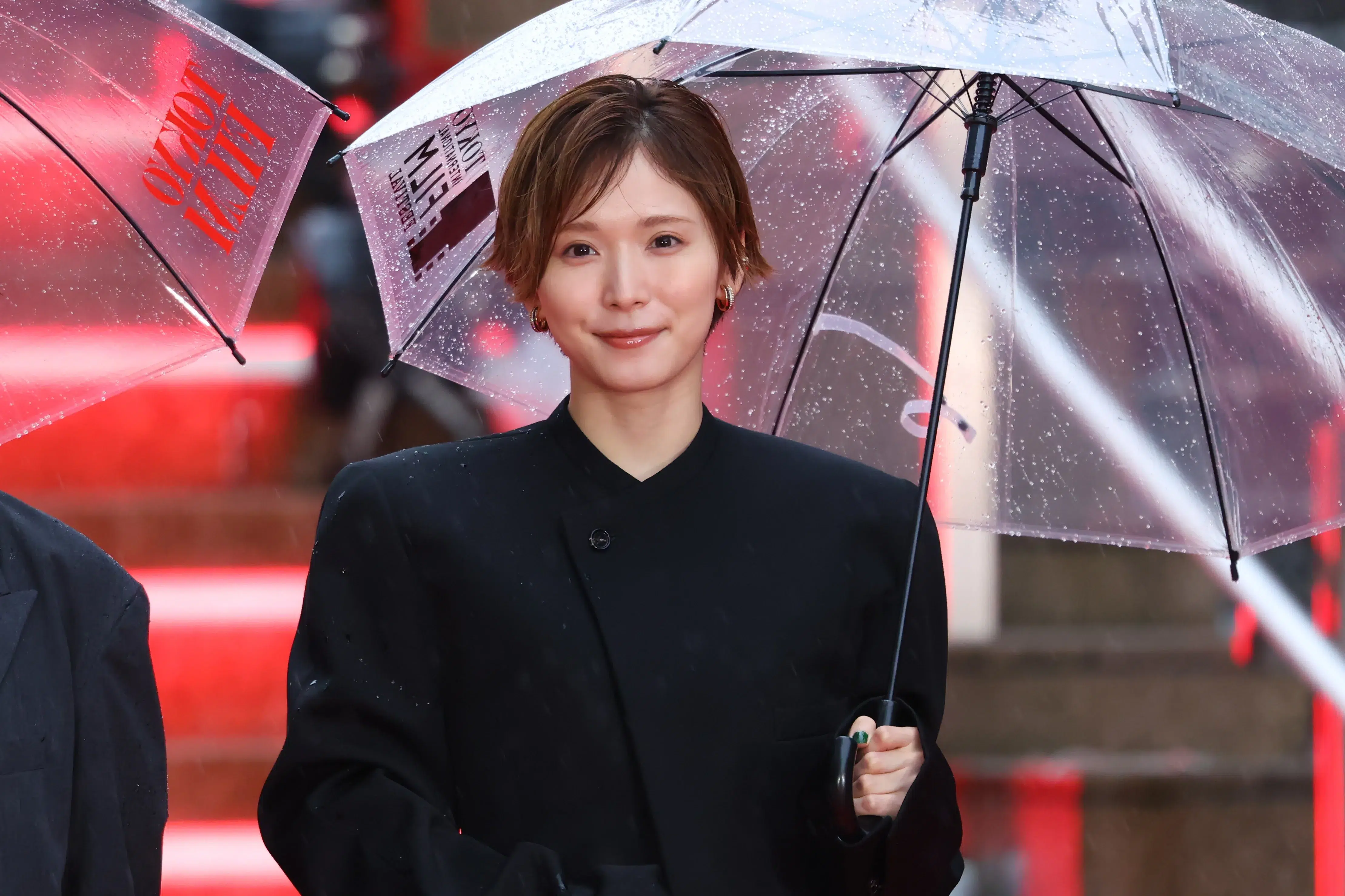 【第39回東京国際映画祭】中島健人、岡田准一ら総勢262名がレッドカーペットに集結!雨を飾る華やかな開幕セレモニー 137 【第39回東京国際映画祭】中島健人、岡田准一ら総勢262名がレッドカーペットに集結!雨を飾る華やかな開幕セレモニー