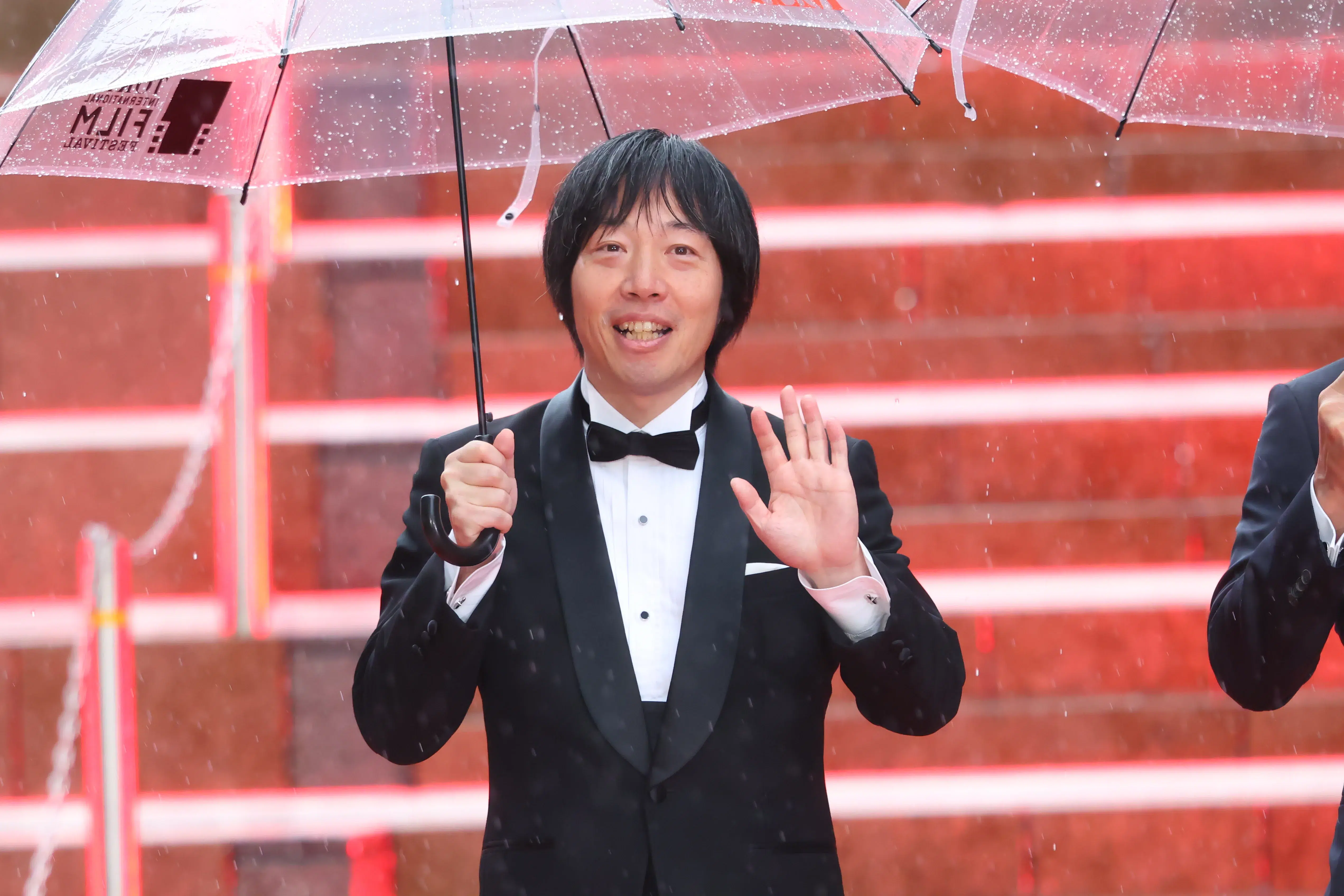 【第39回東京国際映画祭】中島健人、岡田准一ら総勢262名がレッドカーペットに集結!雨を飾る華やかな開幕セレモニー 88 【第39回東京国際映画祭】中島健人、岡田准一ら総勢262名がレッドカーペットに集結!雨を飾る華やかな開幕セレモニー
