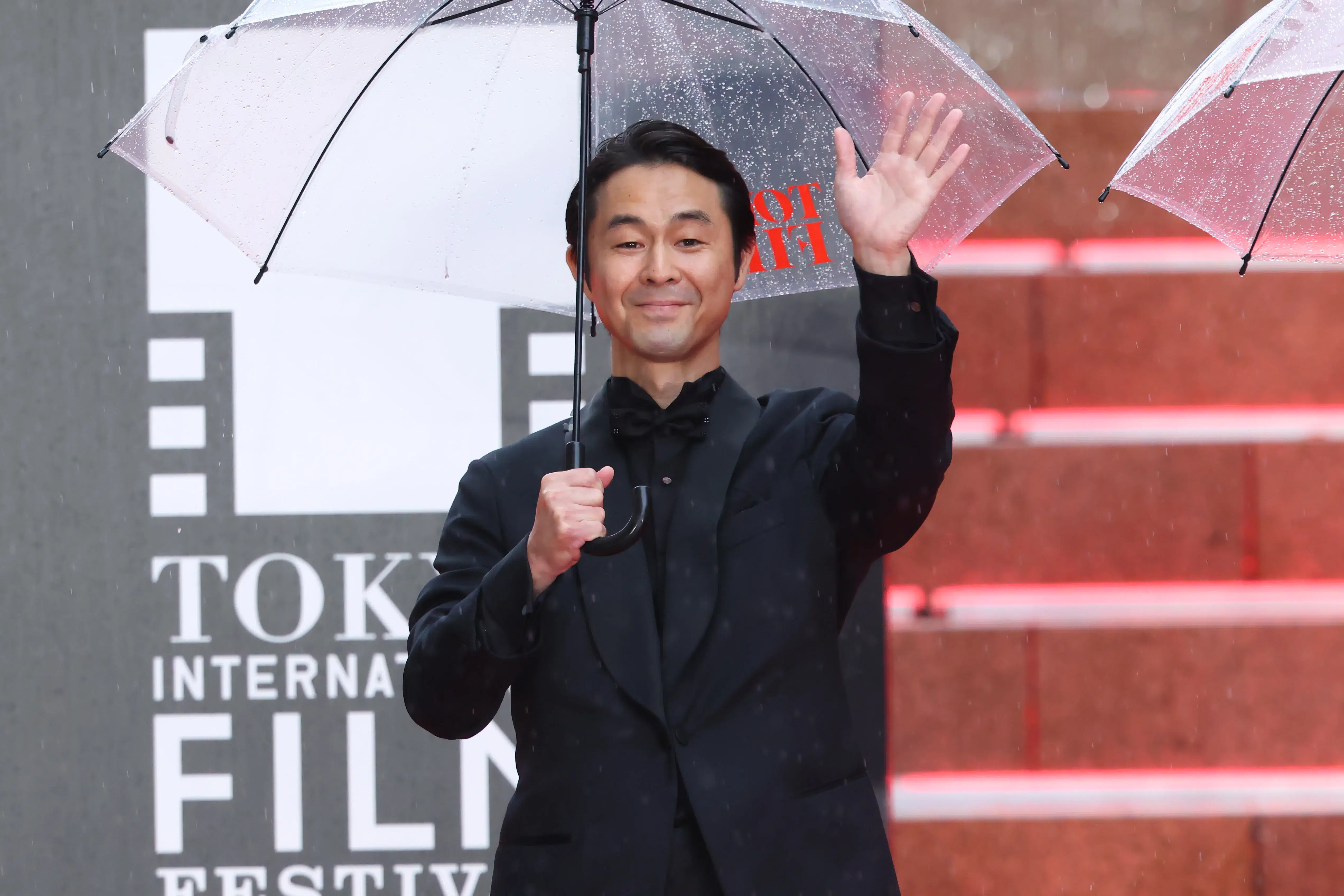 【第39回東京国際映画祭】中島健人、岡田准一ら総勢262名がレッドカーペットに集結!雨を飾る華やかな開幕セレモニー 83 【第39回東京国際映画祭】中島健人、岡田准一ら総勢262名がレッドカーペットに集結!雨を飾る華やかな開幕セレモニー