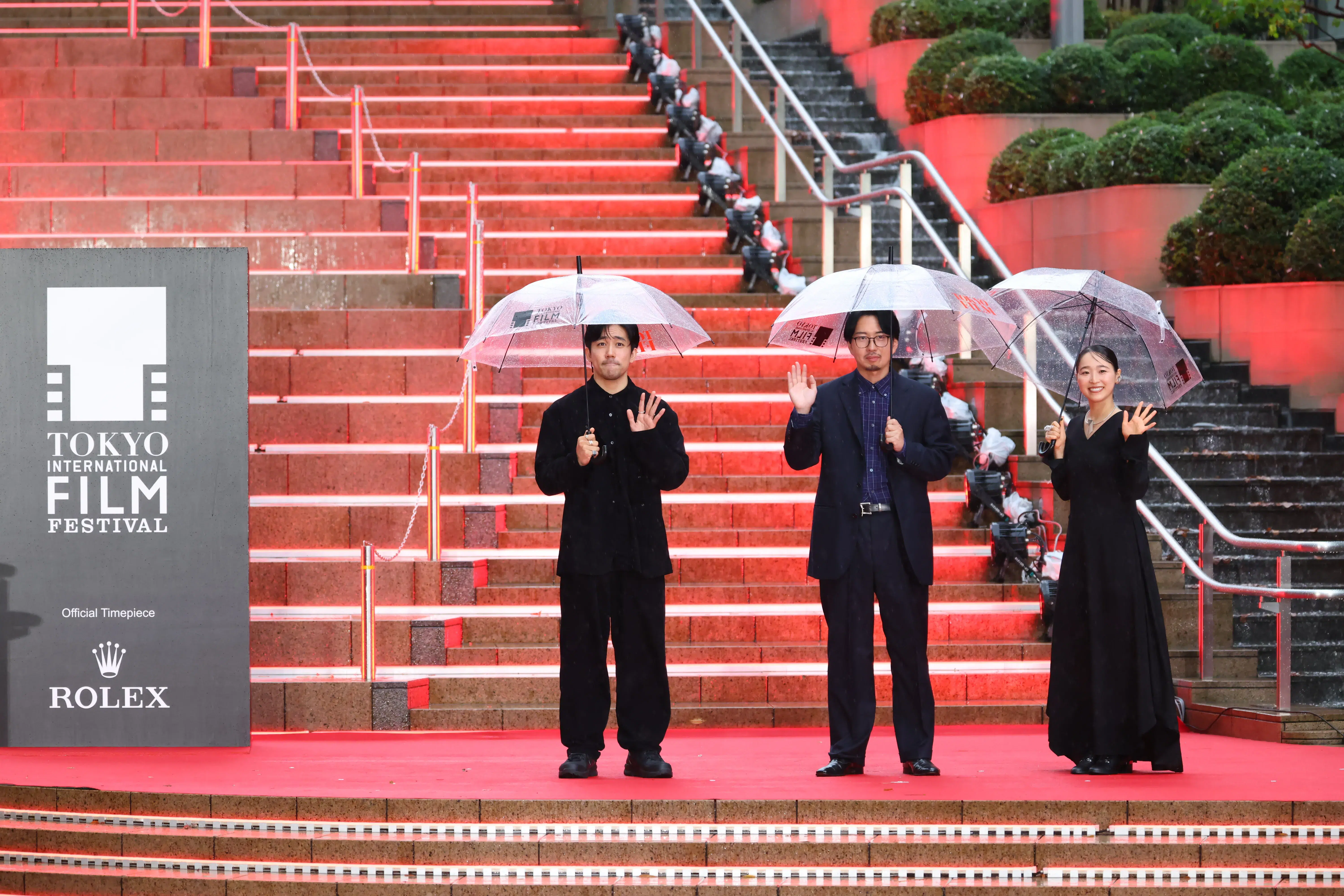 【第39回東京国際映画祭】中島健人、岡田准一ら総勢262名がレッドカーペットに集結!雨を飾る華やかな開幕セレモニー 65 【第39回東京国際映画祭】中島健人、岡田准一ら総勢262名がレッドカーペットに集結!雨を飾る華やかな開幕セレモニー