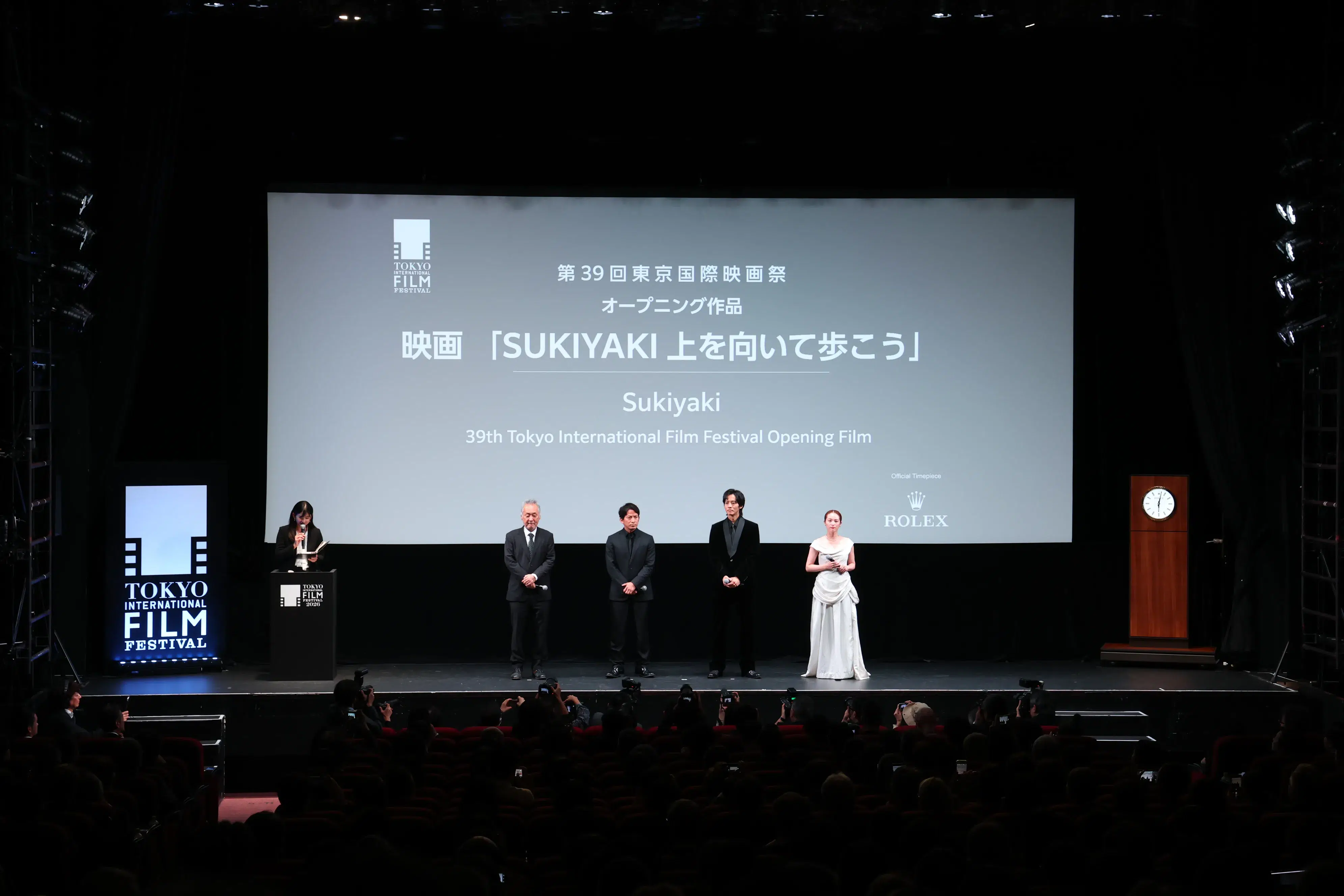 【第39回東京国際映画祭】中島健人、岡田准一ら総勢262名がレッドカーペットに集結!雨を飾る華やかな開幕セレモニー 26 【第39回東京国際映画祭】中島健人、岡田准一ら総勢262名がレッドカーペットに集結!雨を飾る華やかな開幕セレモニー
