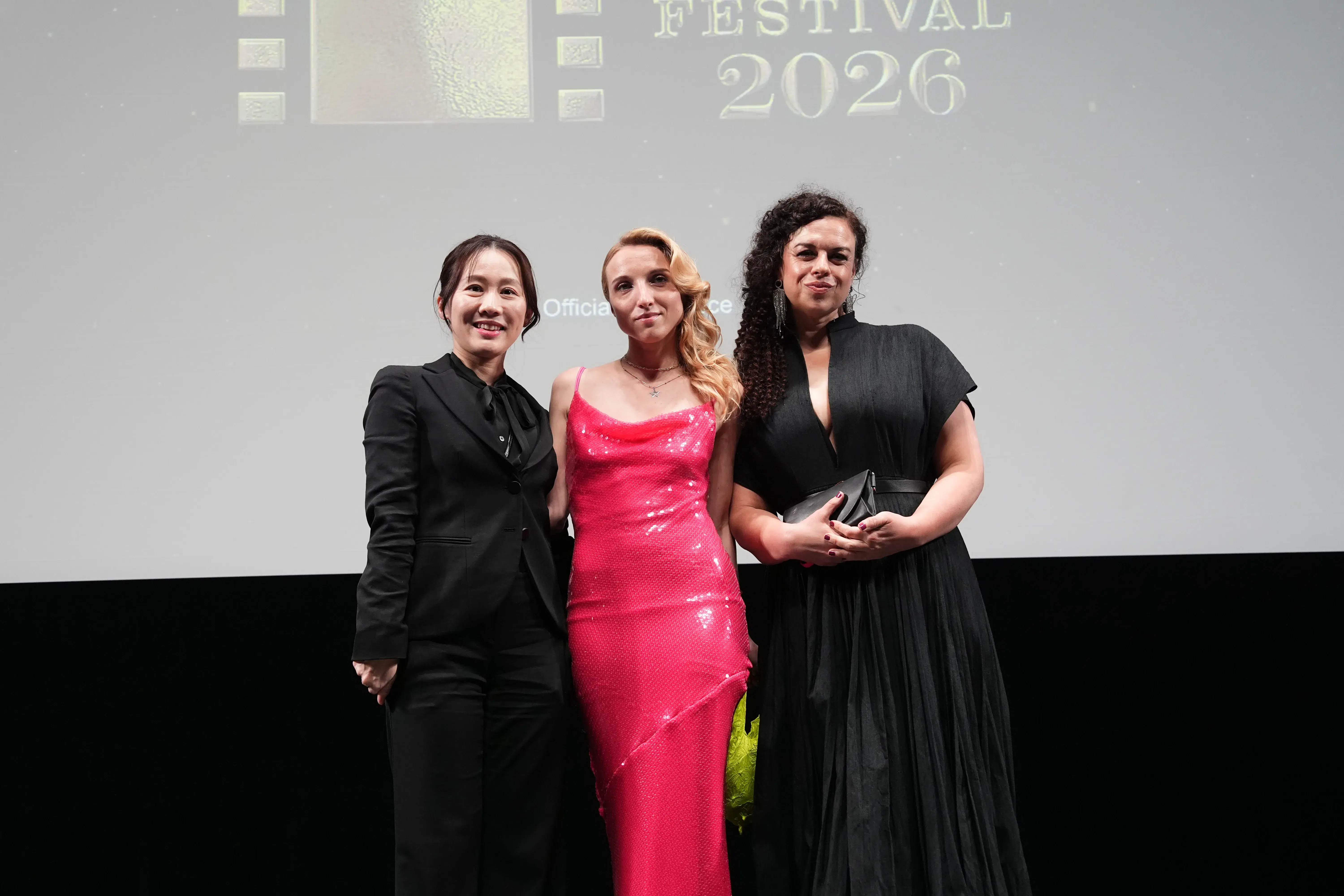 【第39回東京国際映画祭】中島健人、岡田准一ら総勢262名がレッドカーペットに集結!雨を飾る華やかな開幕セレモニー 7 【第39回東京国際映画祭】中島健人、岡田准一ら総勢262名がレッドカーペットに集結!雨を飾る華やかな開幕セレモニー