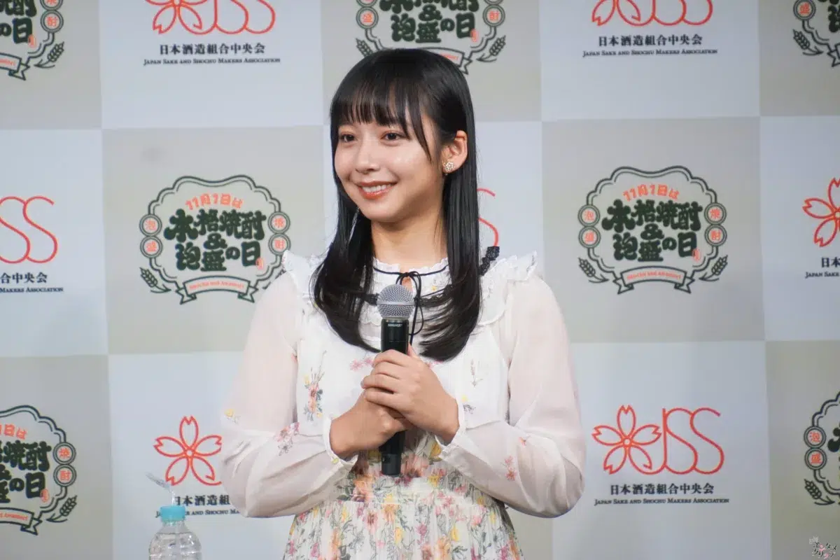 山之内すず、毎日の“晩酌”事情を告白「最近はもっぱら芋焼酎」 絶品ペアリング＆限定ホットカクテルに感動